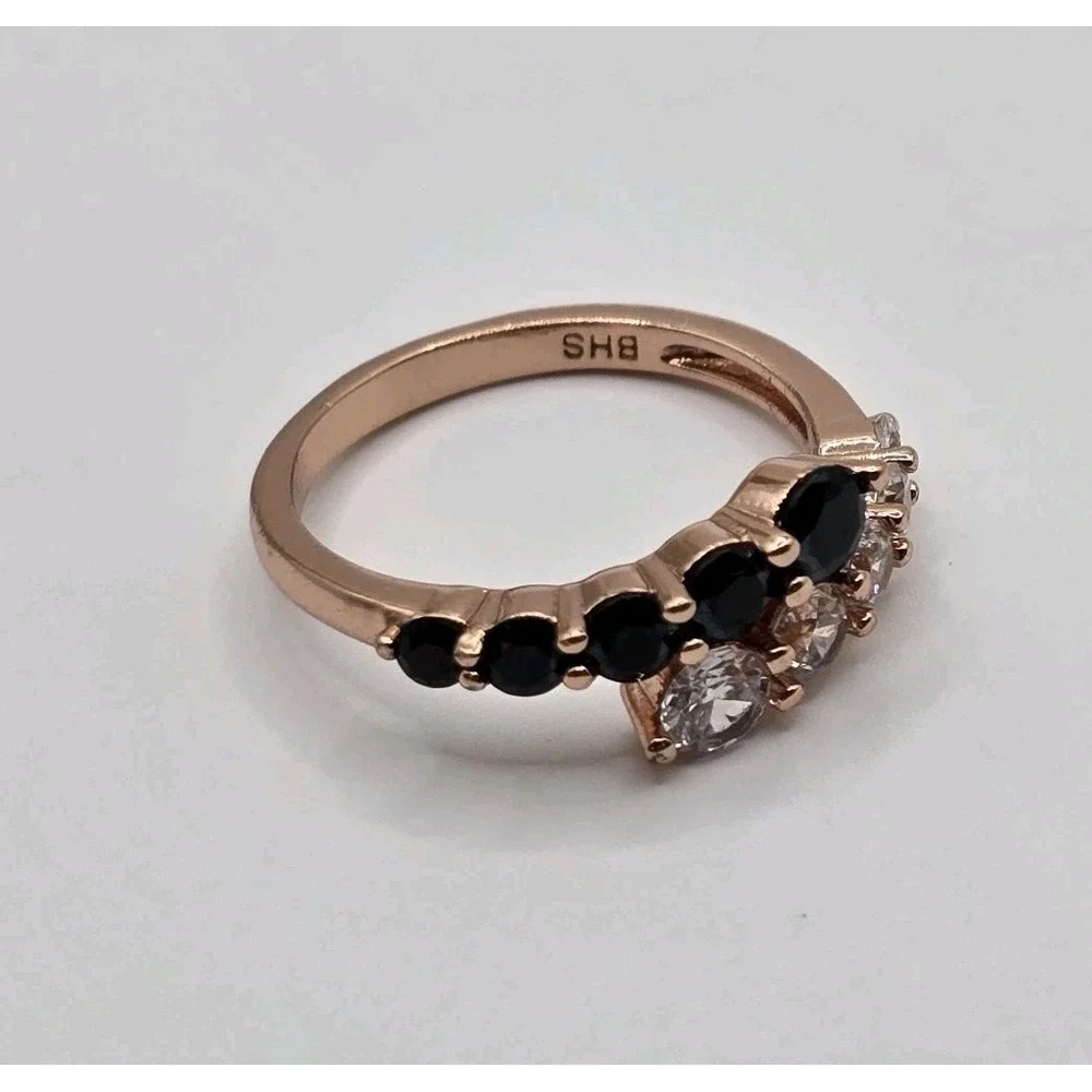 BHS Rose Gold Tone Black & Clear CZ Bypass Ring Size 6 – Elegant Modern‎ Fashion
